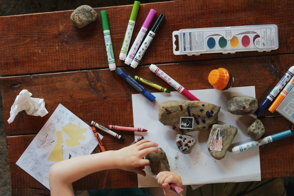 child doing arts and crafts